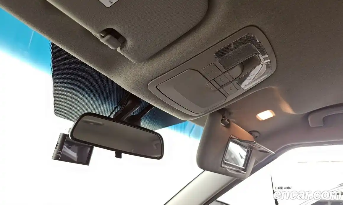 SsangYong TIBOLI 2016 1.6 Автомат в Москве № 25589, фото 18