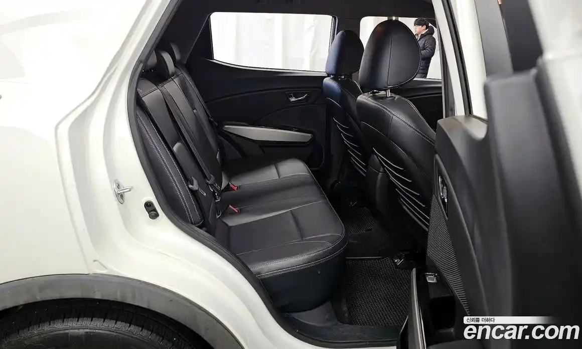 SsangYong TIBOLI 2016 1.6 Автомат в Москве № 25589, фото 6