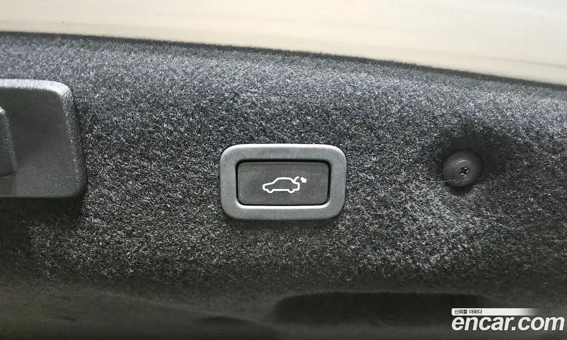 Jaguar XF 2017 2.0 Автомат в Москве № 256089, фото 14