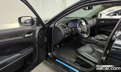 Chrysler 300C 2015 3.6 Автомат в Москве № 256750, миниатюра 10