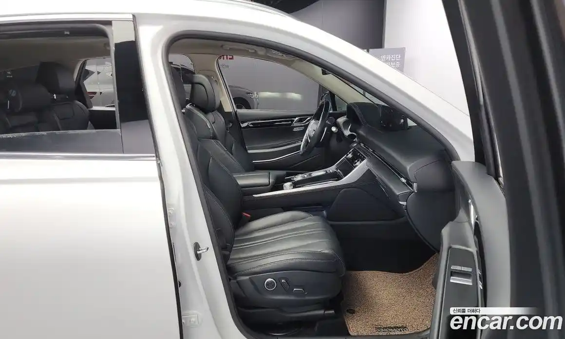 Genesis GV80 2022 2.5 Автомат в Москве № 25714, фото 6