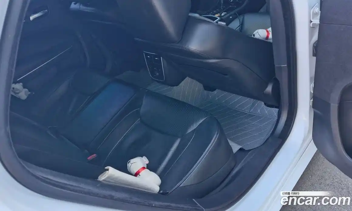 Chrysler 300C 2014 3.0 Автомат в Москве № 258165, фото 11