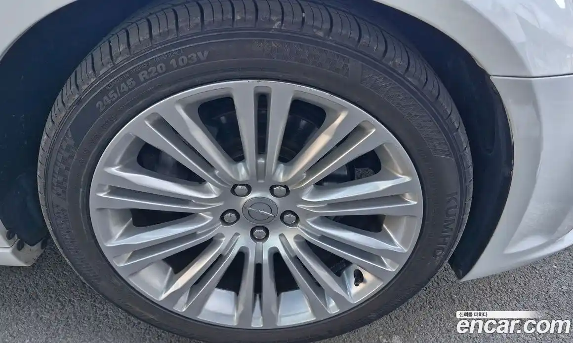 Chrysler 300C 2014 3.0 Автомат в Москве № 258165, фото 16