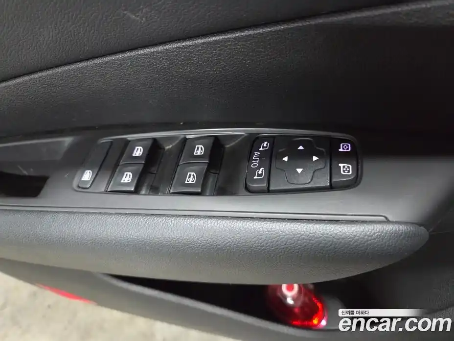 Renault SM6 2019 2.0 Автомат в Москве № 277291, фото 14