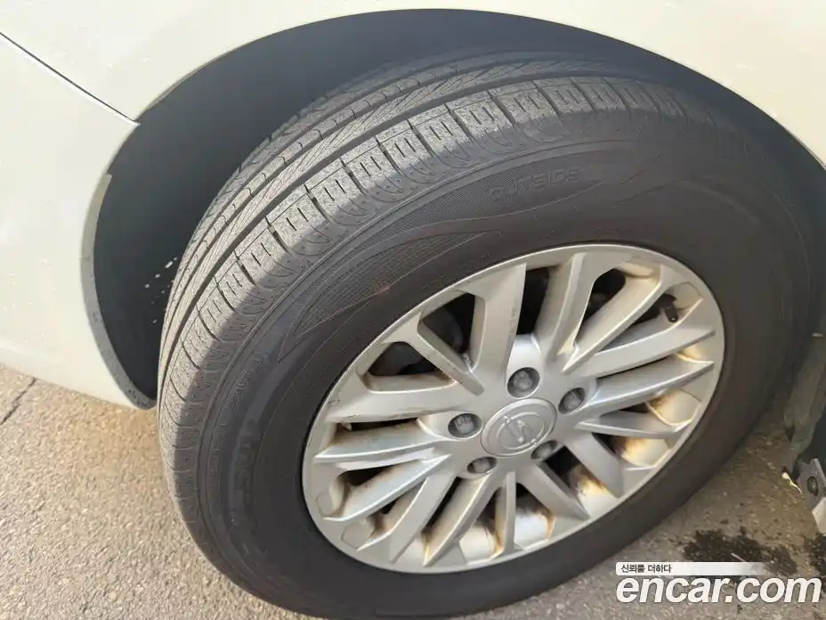 SsangYong Korando 2014 2.0 Автомат в Москве № 28446, фото 17