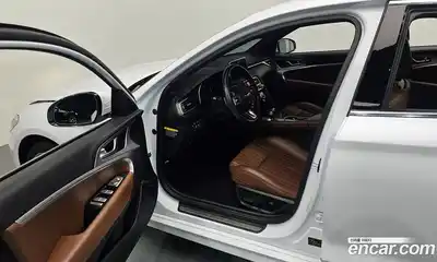 Genesis G70 2019 2.0 Автомат в Москве № 289814, миниатюра 11