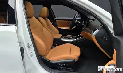 BMW 3-Series 2024 2.0 Автомат в Москве № 291930, миниатюра 11