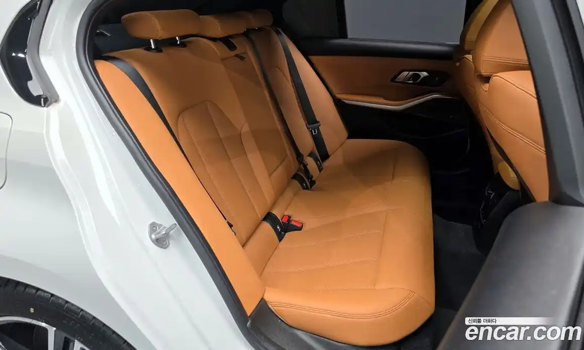 BMW 3-Series 2024 2.0 Автомат в Москве № 291930, фото 12