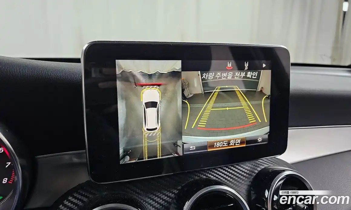 Mercedes-Benz GLC-Class 2018 2.0 Автомат в Москве № 292608, фото 11