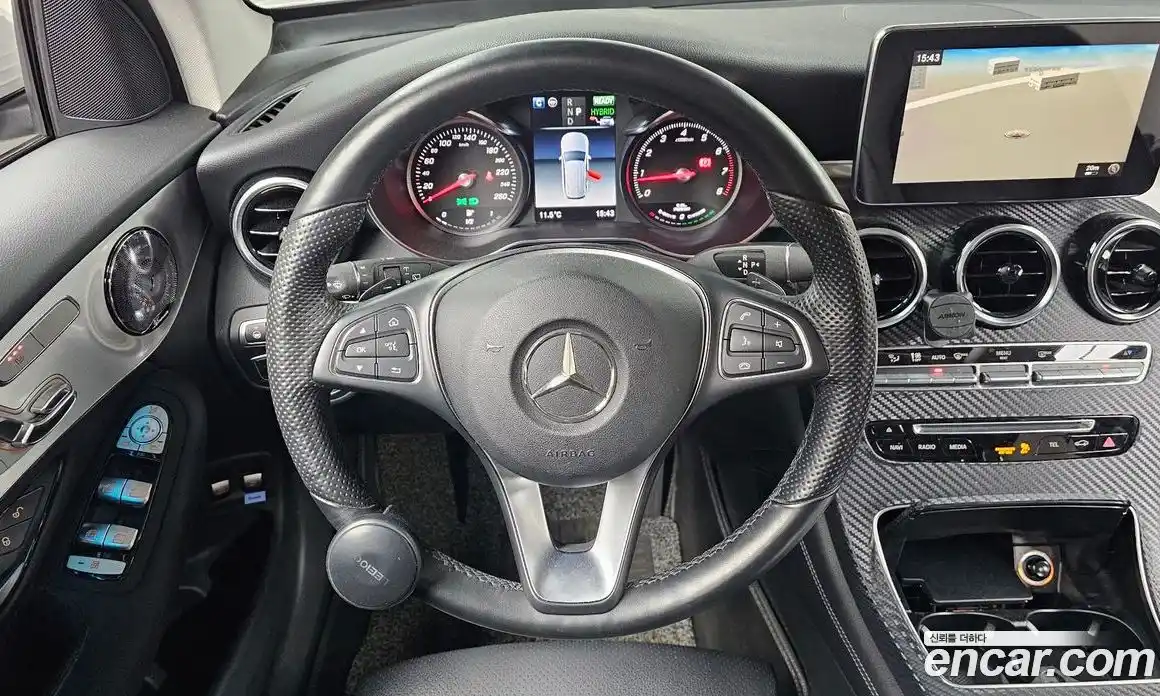 Mercedes-Benz GLC-Class 2018 2.0 Автомат в Москве № 292608, фото 18