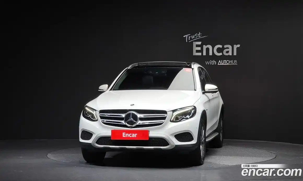 Mercedes-Benz GLC-Class 2018 2.0 Автомат в Москве № 292608, фото 19