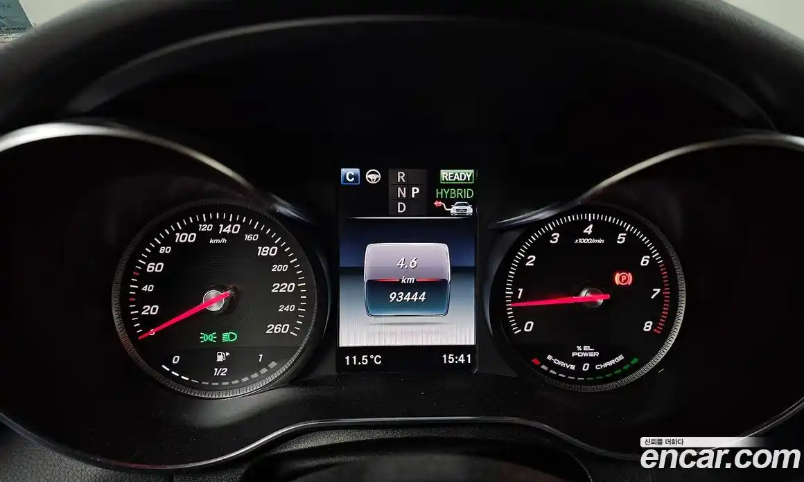 Mercedes-Benz GLC-Class 2018 2.0 Автомат в Москве № 292608, фото 3