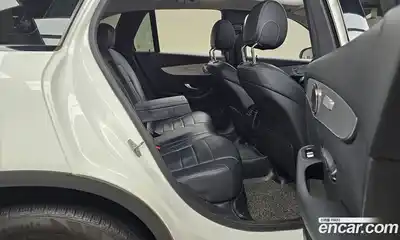 Mercedes-Benz GLC-Class 2018 2.0 Автомат в Москве № 292608, миниатюра 4