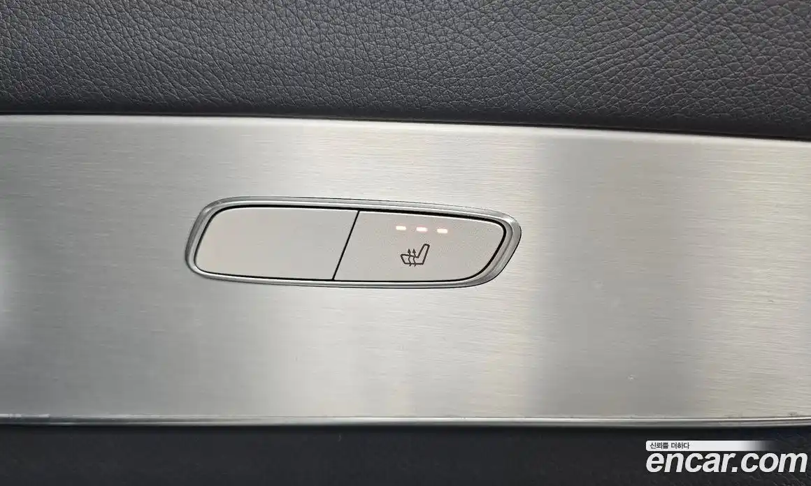 Mercedes-Benz GLC-Class 2018 2.0 Автомат в Москве № 292608, фото 9