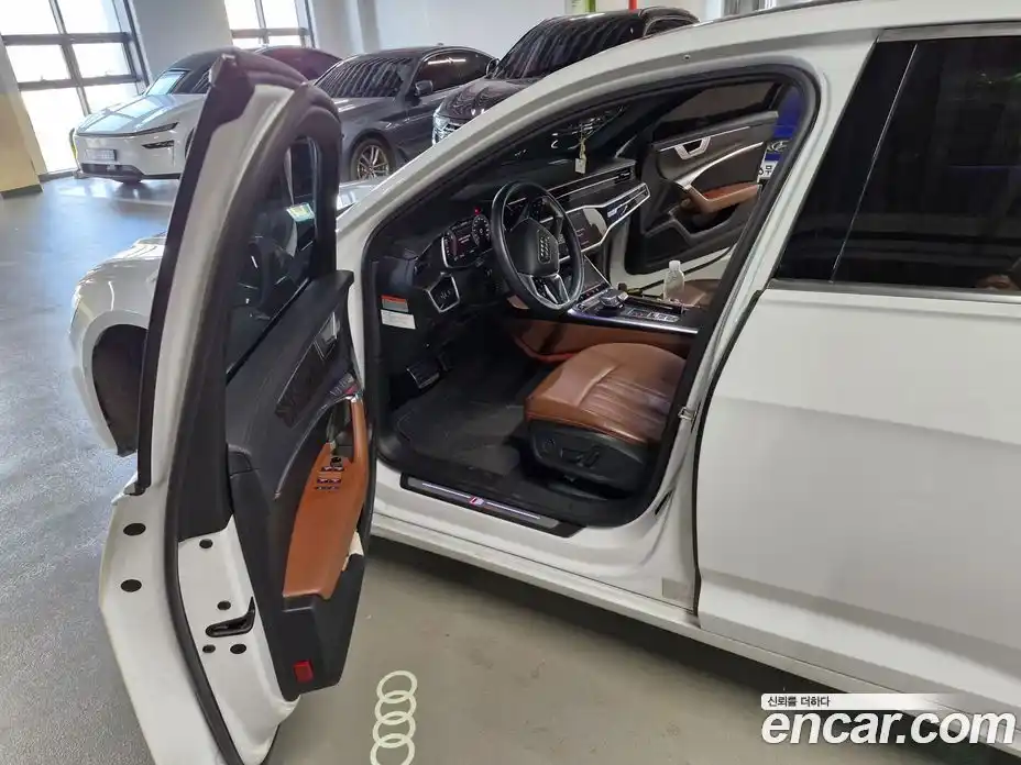 Audi A6 2022 2.0 Автомат в Москве № 293510, фото 5