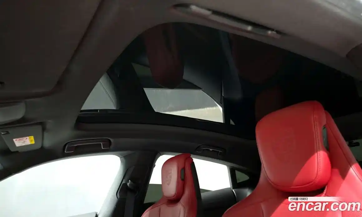 Porsche Taycan 2021 0.1 Автомат в Москве № 294132, фото 12