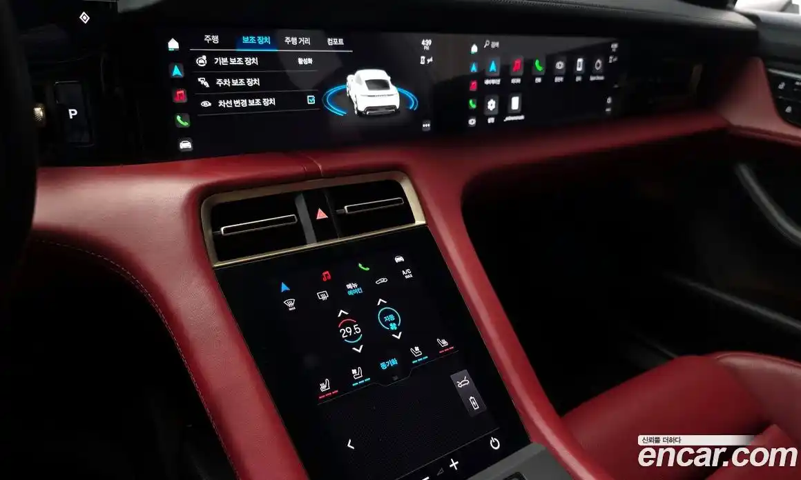 Porsche Taycan 2021 0.1 Автомат в Москве № 294132, фото 18