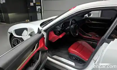 Porsche Taycan 2021 0.1 Автомат в Москве № 294132, миниатюра 8