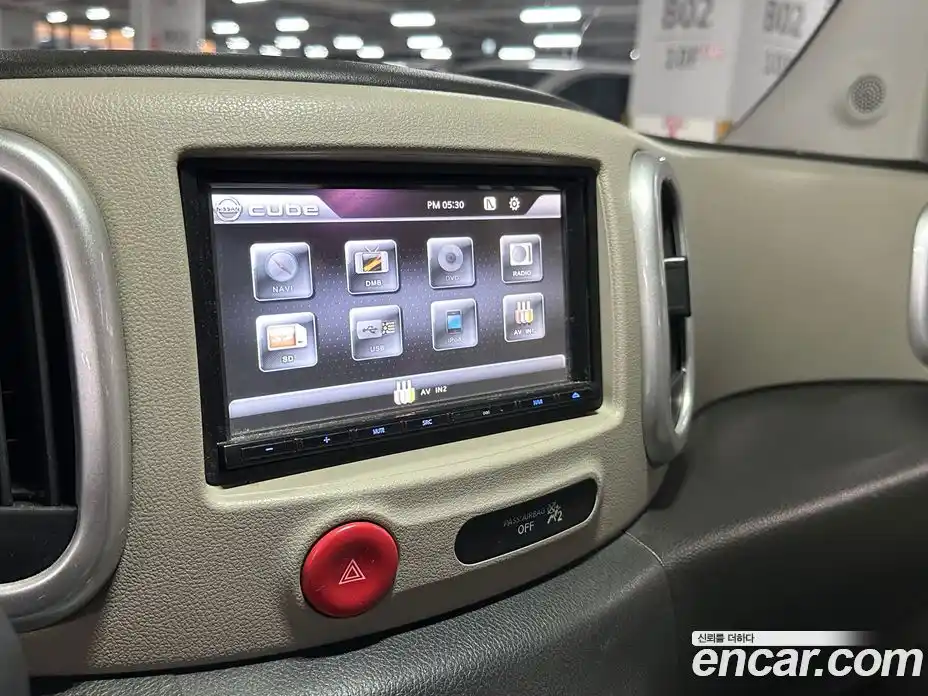 Nissan Cube 2011 1.8 Автомат в Москве № 294962, фото 13