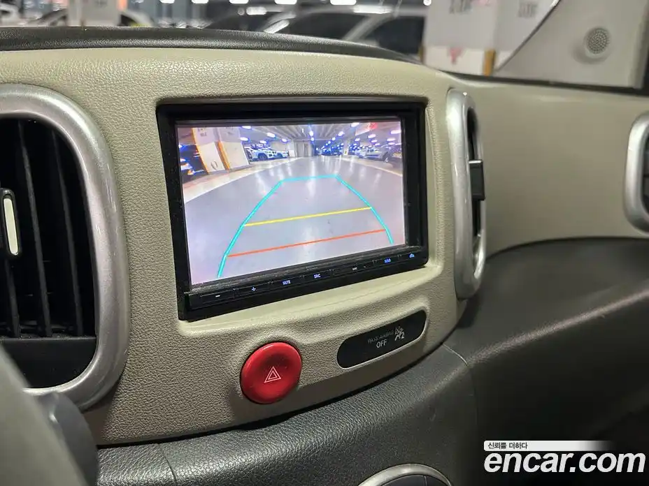 Nissan Cube 2011 1.8 Автомат в Москве № 294962, фото 14