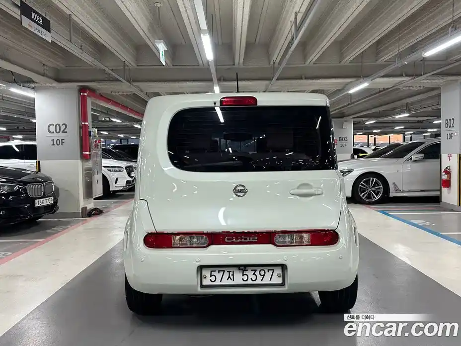 Nissan Cube 2011 1.8 Автомат в Москве № 294962, фото 4