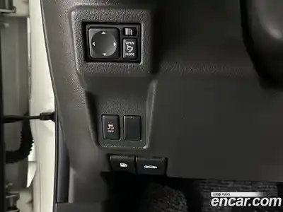 Nissan Cube 2011 1.8 Автомат в Москве № 294962, миниатюра 10