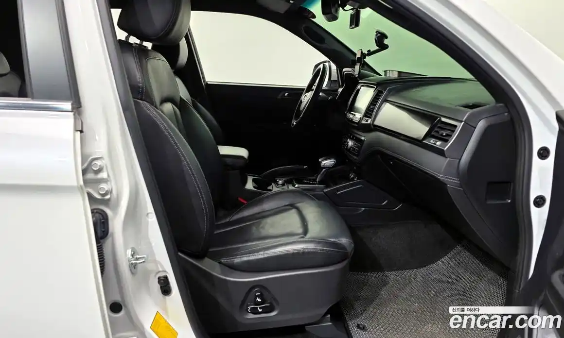 SsangYong Rexton 2022 2.2 Автомат в Москве № 29691, фото 17