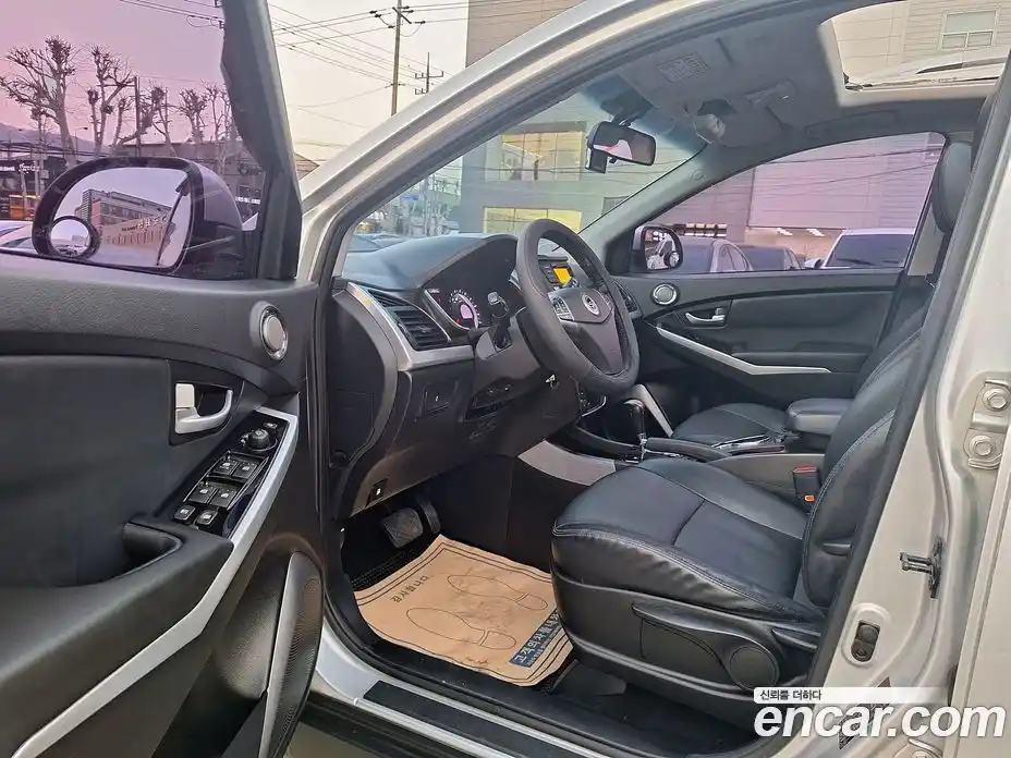 SsangYong Korando 2014 2.0 Автомат в Москве № 29790, фото 8