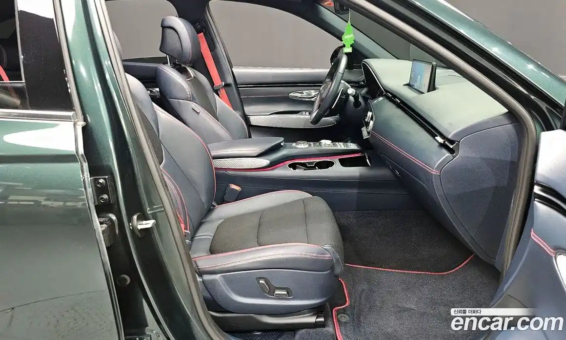 Genesis GV70 2022 2.5 Автомат в Москве № 299234, фото 5