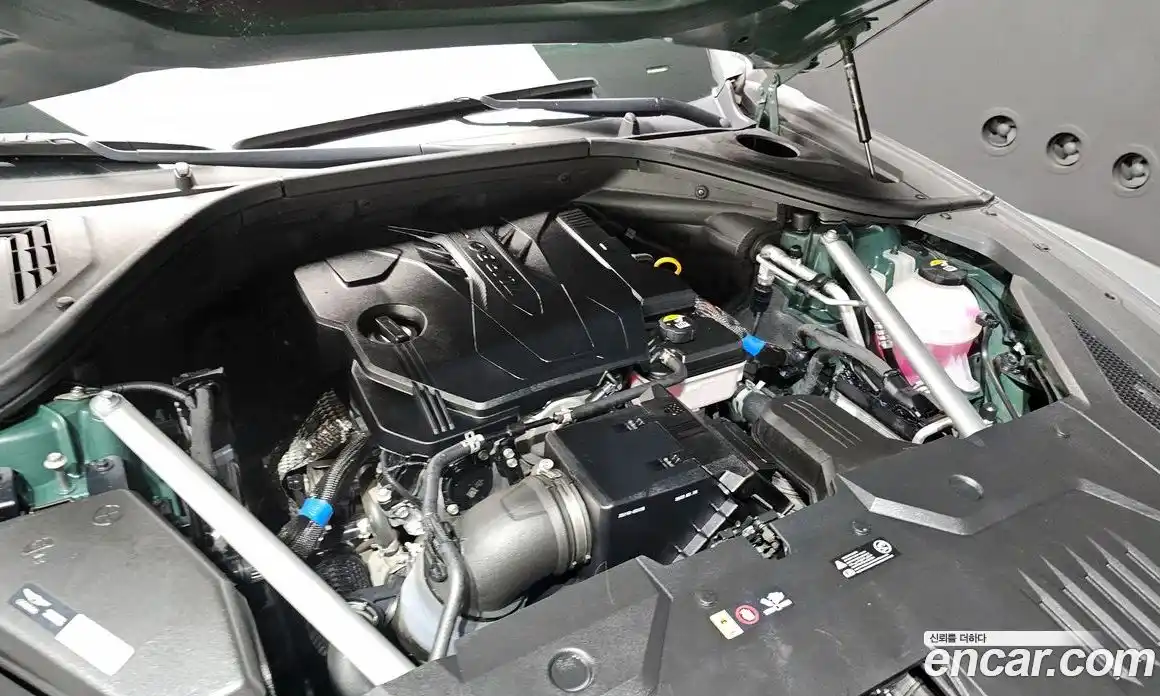 Genesis GV70 2022 2.5 Автомат в Москве № 299234, фото 6