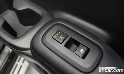 Hyundai Santa Fe 2024 1.6 Автомат в Москве № 303865, миниатюра 3