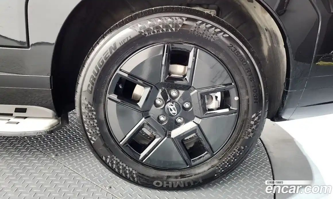 Hyundai Santa Fe 2024 1.6 Автомат в Москве № 303865, фото 6