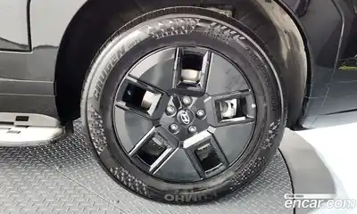 Hyundai Santa Fe 2024 1.6 Автомат в Москве № 303865, миниатюра 6