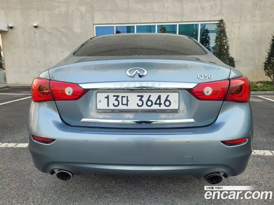 Infiniti Q50 2015 2.1 Автомат в Москве № 305595, фото 4