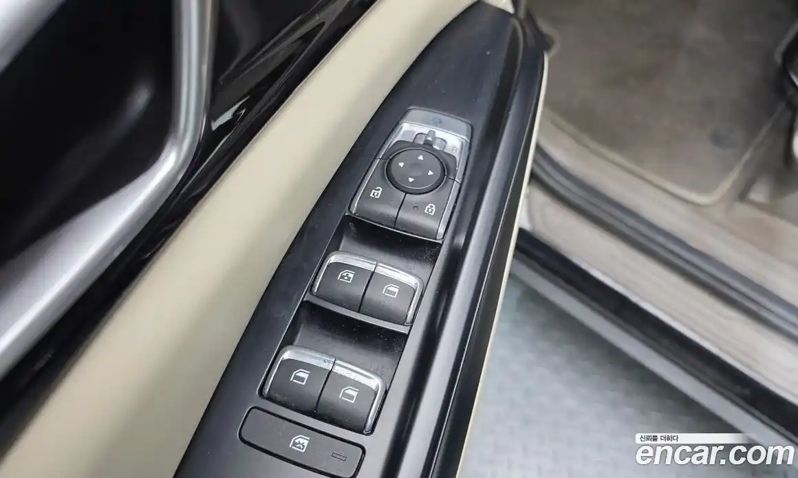 Kia Canival 2021 2.2 Автомат в Москве № 308451, фото 9