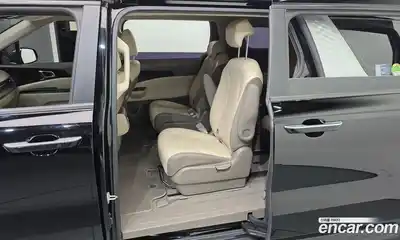 Kia Canival 2021 2.2 Автомат в Москве № 308451, миниатюра 10