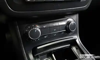 Mercedes-Benz B-Class 2013 1.8 Автомат в Москве № 311518, миниатюра 11