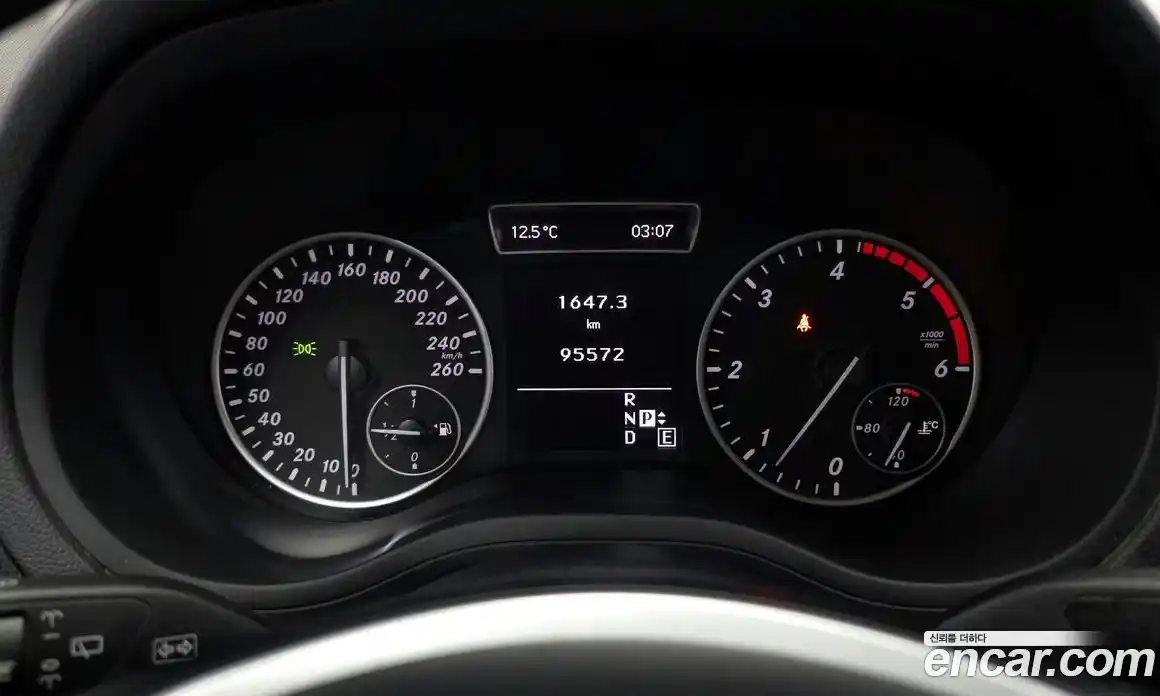 Mercedes-Benz B-Class 2013 1.8 Автомат в Москве № 311518, фото 3