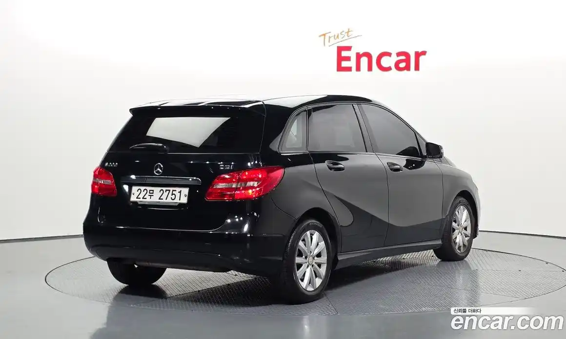 Mercedes-Benz B-Class 2013 1.8 Автомат в Москве № 311518, фото 4