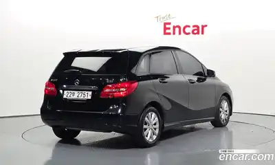 Mercedes-Benz B-Class 2013 1.8 Автомат в Москве № 311518, миниатюра 4