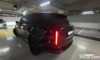 Land Rover Range-Rover 2023 4.4 Автомат в Москве № 316347, миниатюра 4