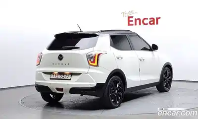 SsangYong TIBOLI 2015 1.6 Автомат в Москве № 31765, миниатюра 2