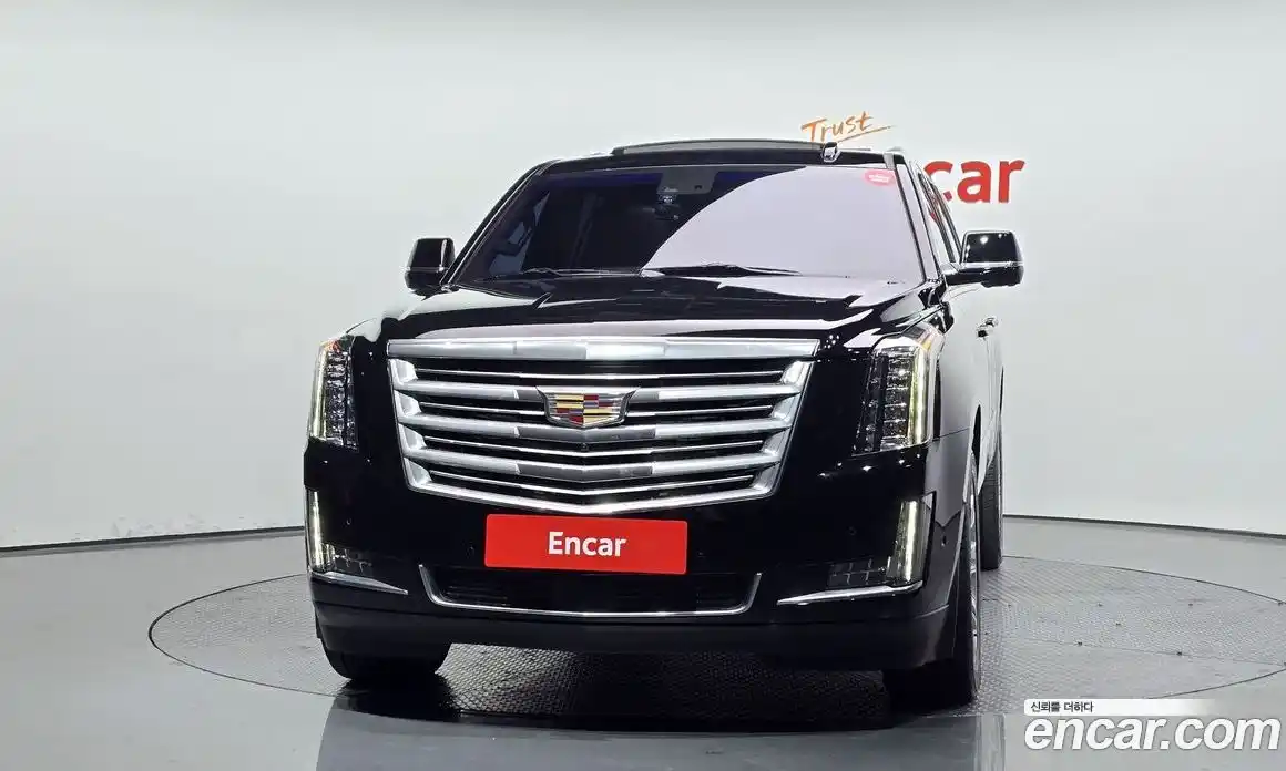 Cadillac Escalade 2018 6.2 Автомат в Москве № 320940, фото 20