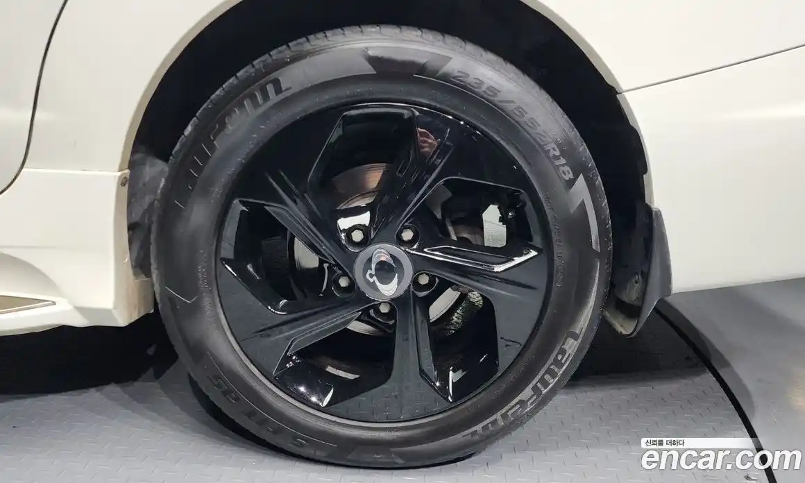 SsangYong Korando 2018 2.0 Автомат в Москве № 32104, фото 9