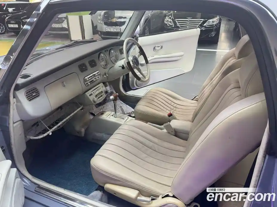 Nissan Figaro 1991 1.0 Автомат в Москве № 326679, фото 11