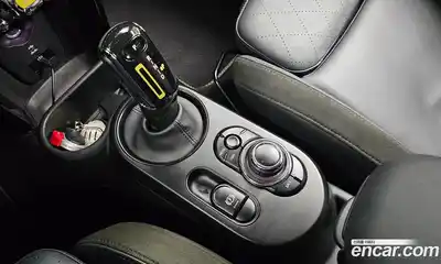 Mini Cooper 2024 Автомат в Москве № 329004, миниатюра 7