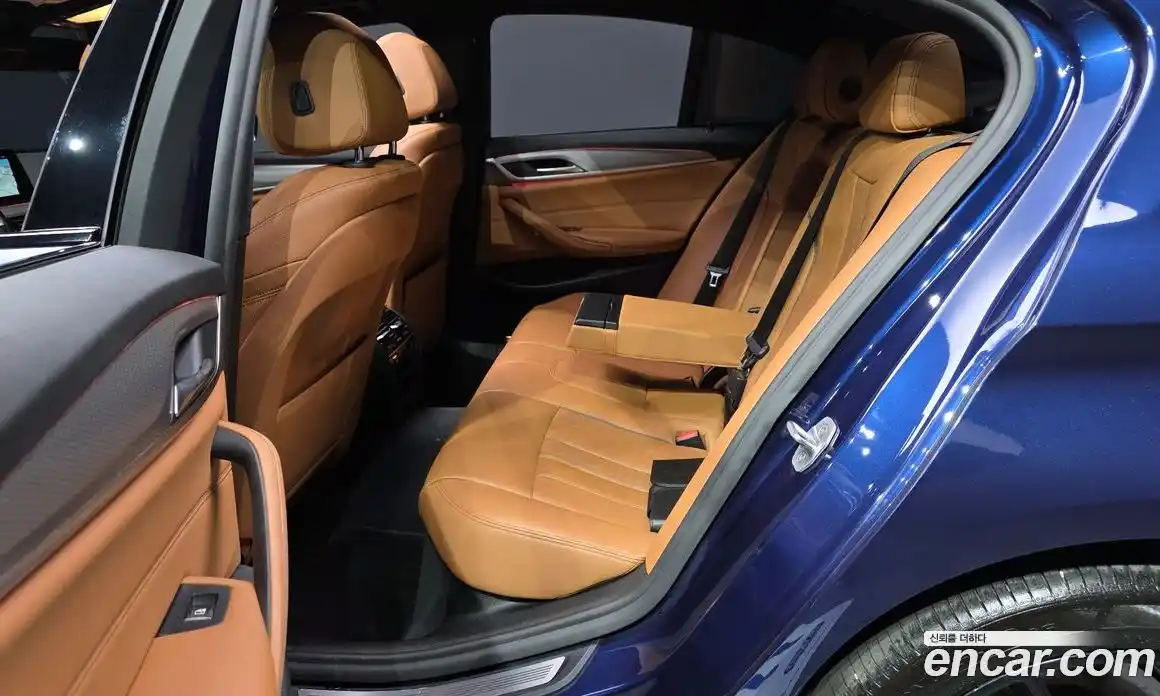 BMW 5-Series 2017 2.0 Автомат в Москве № 337178, фото 15