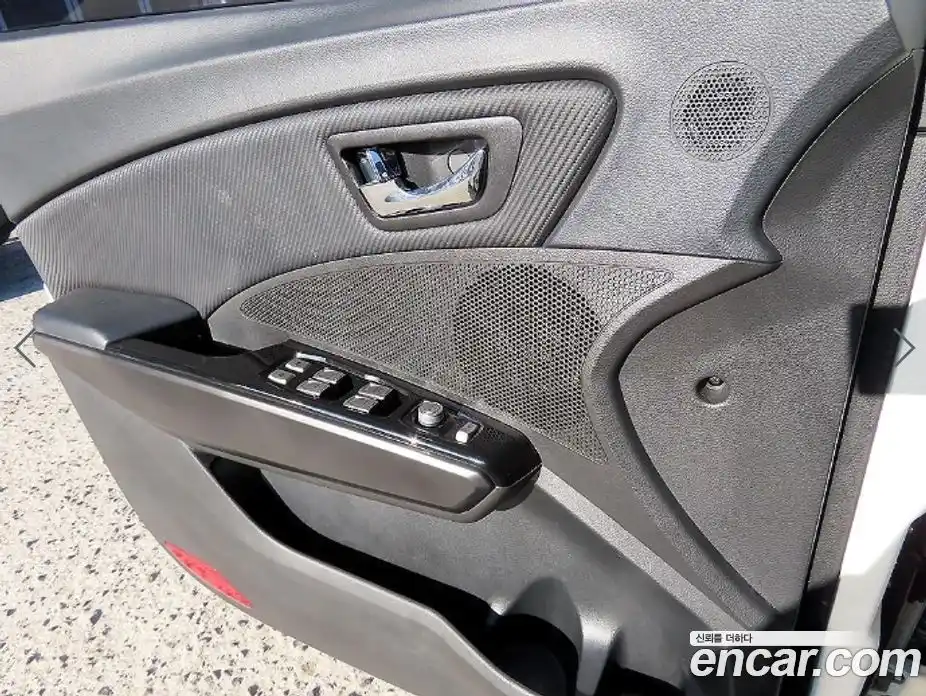 SsangYong TIBOLI 2016 1.6 Автомат в Москве № 34347, фото 11