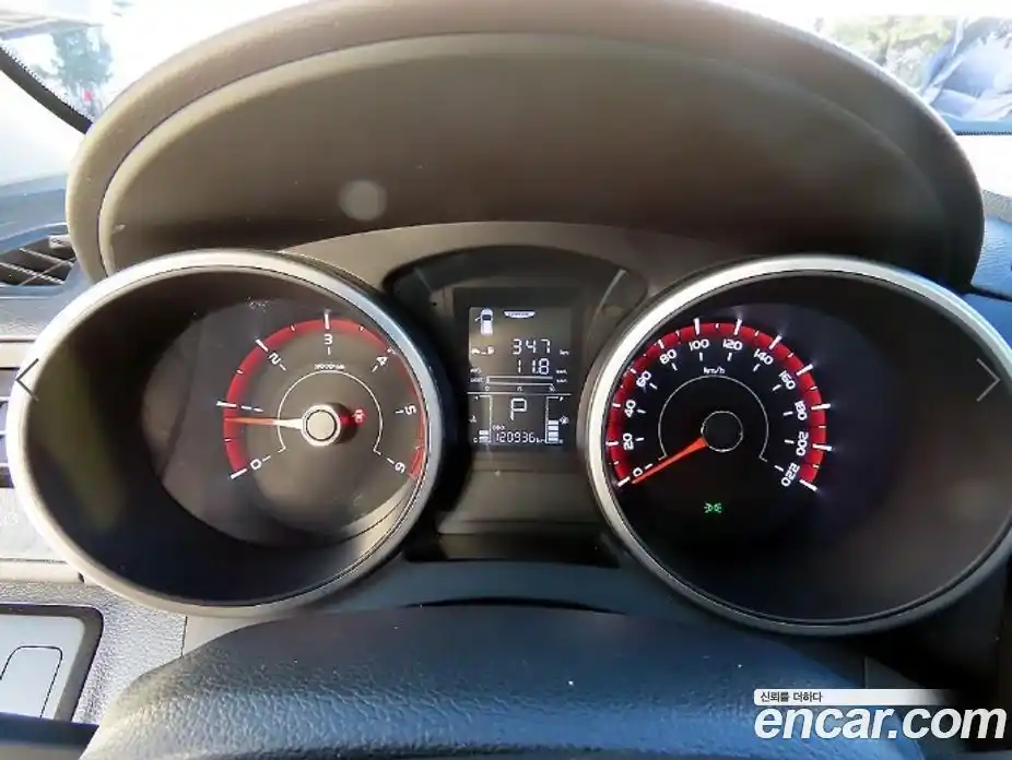 SsangYong TIBOLI 2016 1.6 Автомат в Москве № 34347, фото 9