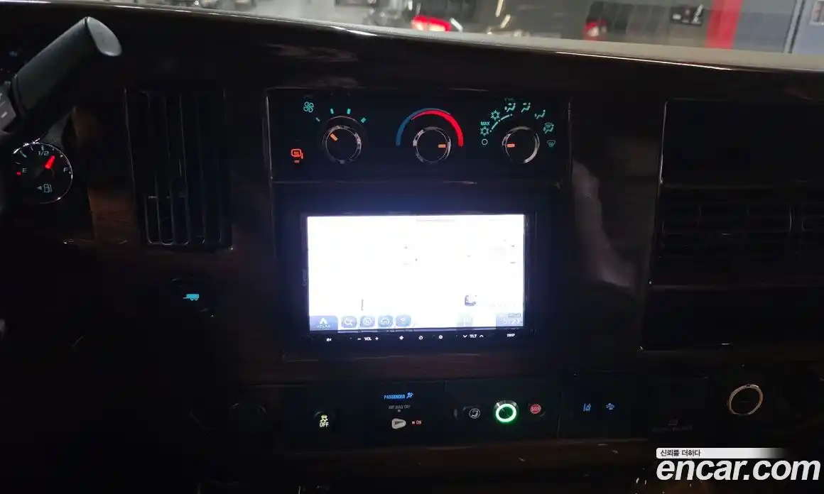 Chevrolet Express Van 2019 6.0 Автомат в Москве № 346609, фото 15